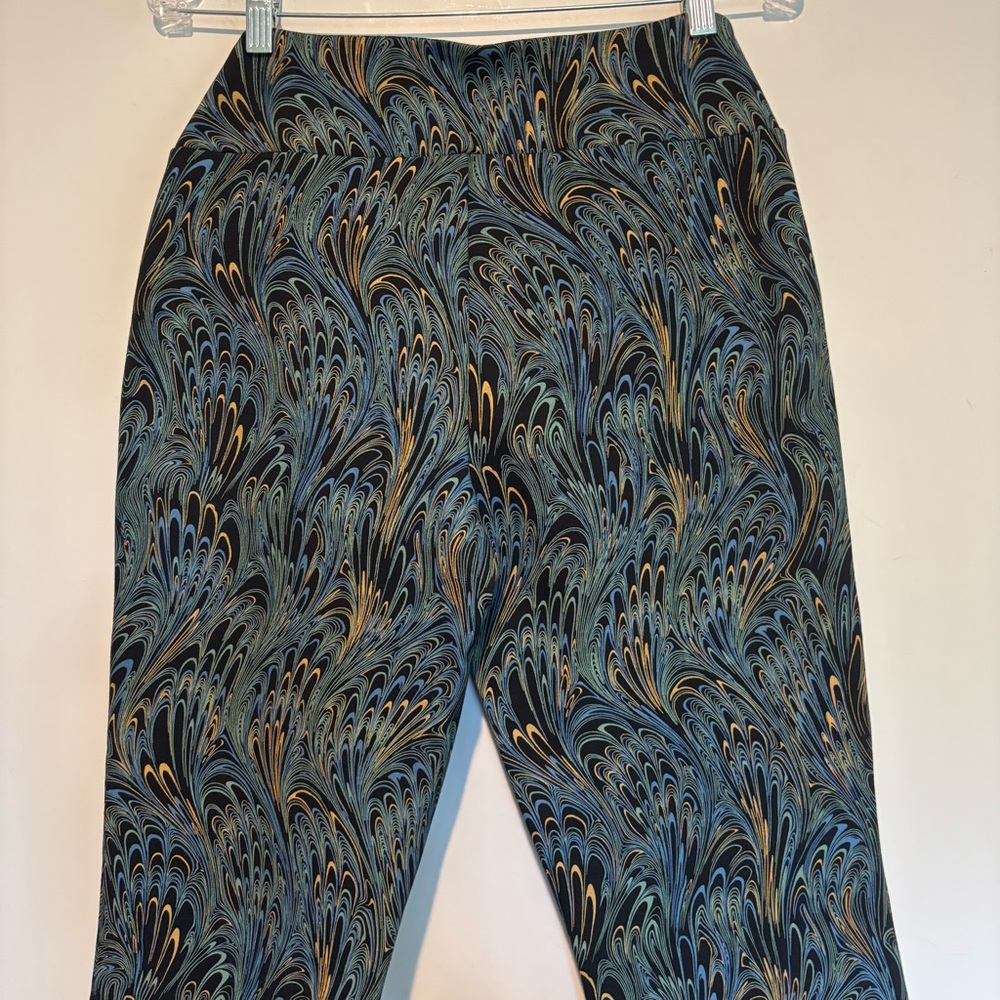 Soft Surroundings NWOT Peacock Print Pants - Picture 6 of 7